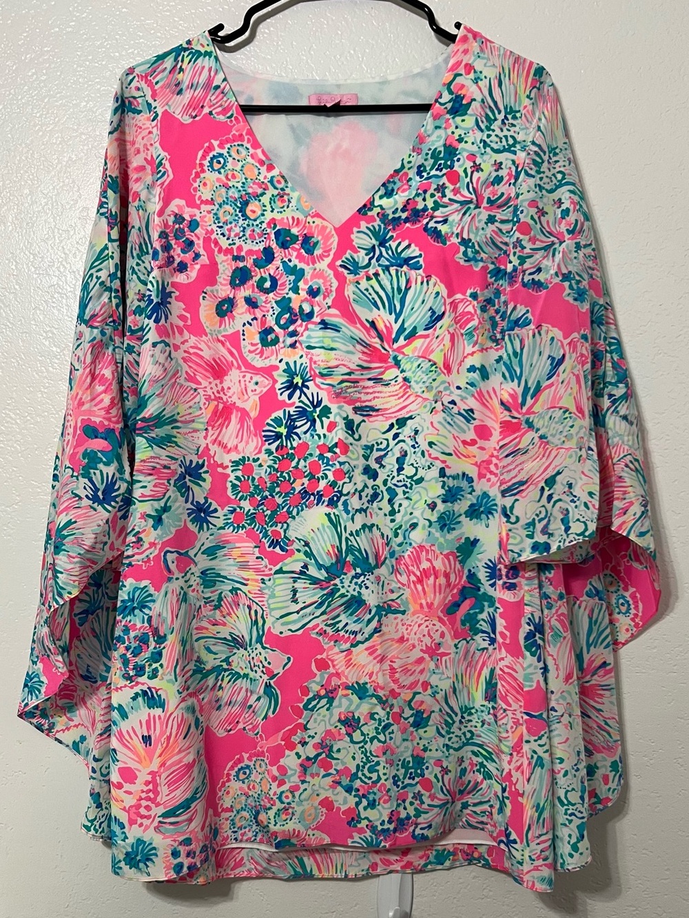 Lilly Pulitzer 100% Silk Floral Tunic Blouse Size 0 Pink Tropical Resort Boho
